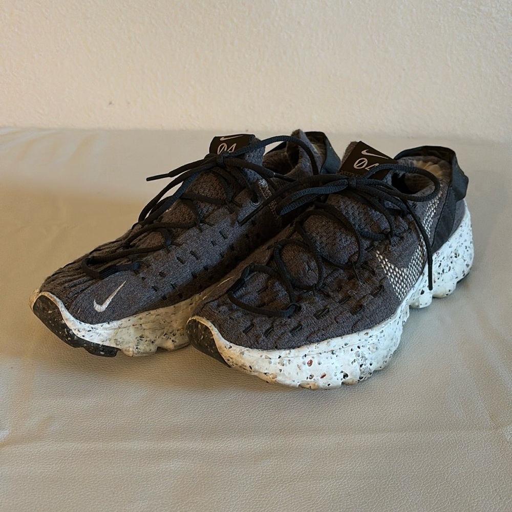 Nike Space Hippie - Women’s 7.5